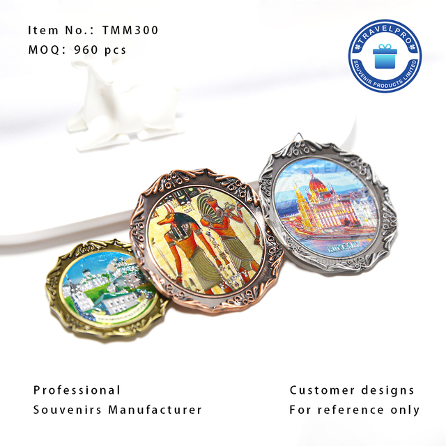 Custom Souvenir Plates Round Hanging Plate Decorative Engraved Antique Metal Plate with Hook Souvenir Fridge Magnets